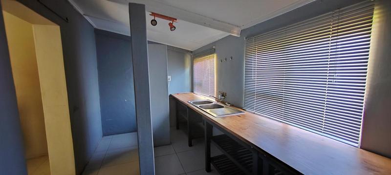 2 Bedroom Property for Sale in Kanoneiland Northern Cape